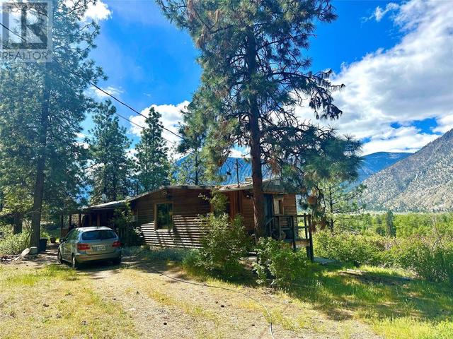 525 Highway 3 Highway, House other with 2 bedrooms, 1 bathrooms and null parking in Okanagan Similkameen B BC | Image 30
