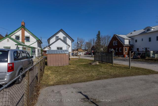307 Mcgill St, House detached with 3 bedrooms, 1 bathrooms and 2 parking in Peterborough ON | Image 29