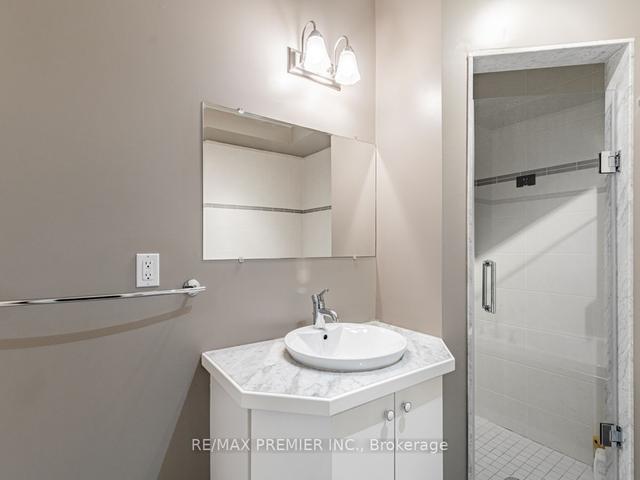 1 - 473 Dupont St, Condo with 2 bedrooms, 3 bathrooms and 1 parking in Toronto ON | Image 8