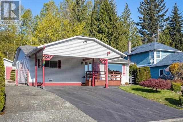 9882 Echo Hts, House detached with 2 bedrooms, 2 bathrooms and 2 parking in North Cowichan BC | Image 2