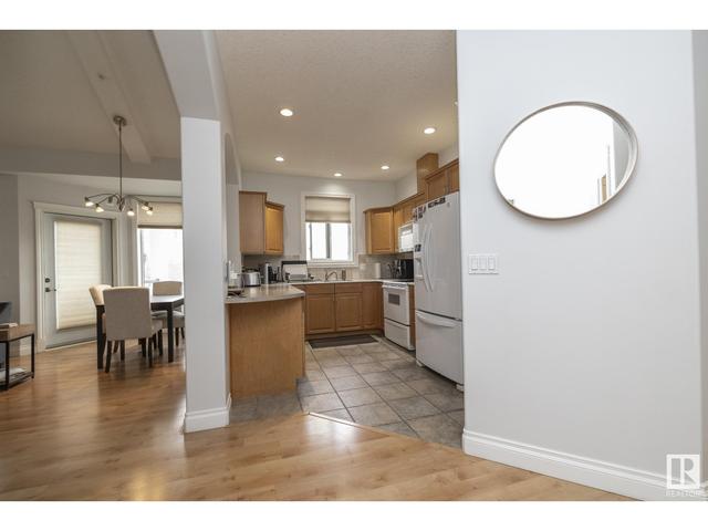 504 - 10178 117 St Nw, Condo with 2 bedrooms, 2 bathrooms and 2 parking in Edmonton AB | Image 11
