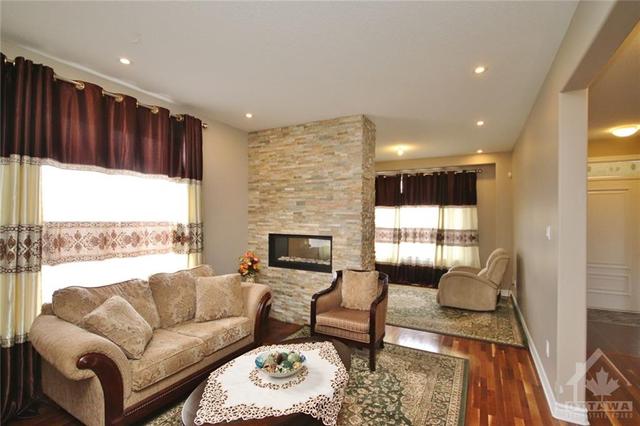 160 Bufflehead Way, House detached with 4 bedrooms, 4 bathrooms and 6 parking in Ottawa ON | Image 5