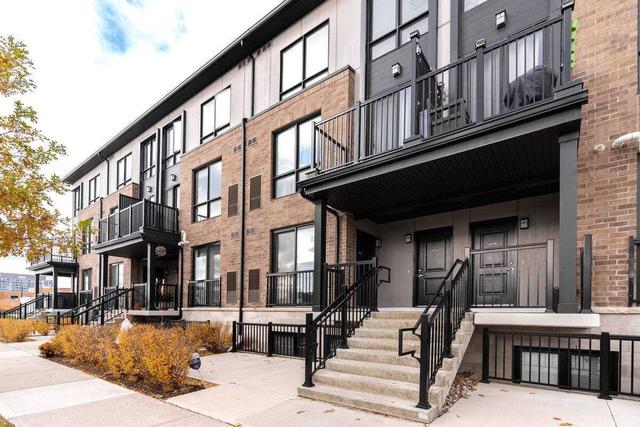 105 - 1206 Main St E, Townhouse with 2 bedrooms, 3 bathrooms and 1 parking in Milton ON | Image 1