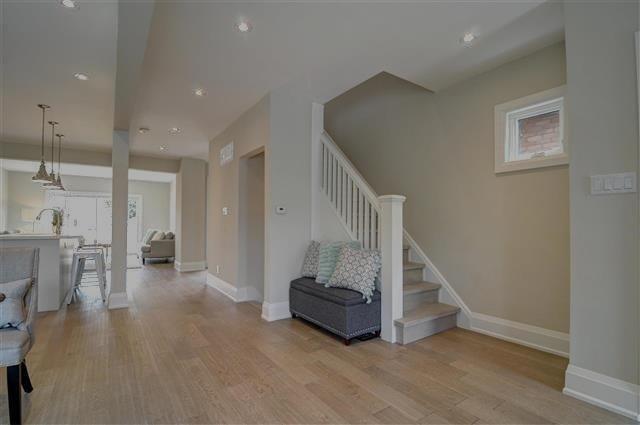 130 Wolverleigh Blvd, House semidetached with 3 bedrooms, 3 bathrooms and 1 parking in Toronto ON | Image 4