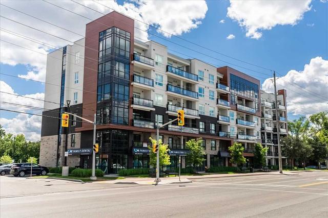 304 - 320 Plains Rd E, Condo with 2 bedrooms, 2 bathrooms and 1 parking in Burlington ON | Card Image