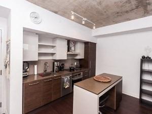 833 - 1030 King St W, Condo with 1 bedrooms, 1 bathrooms and 0 parking in Toronto ON | Image 5