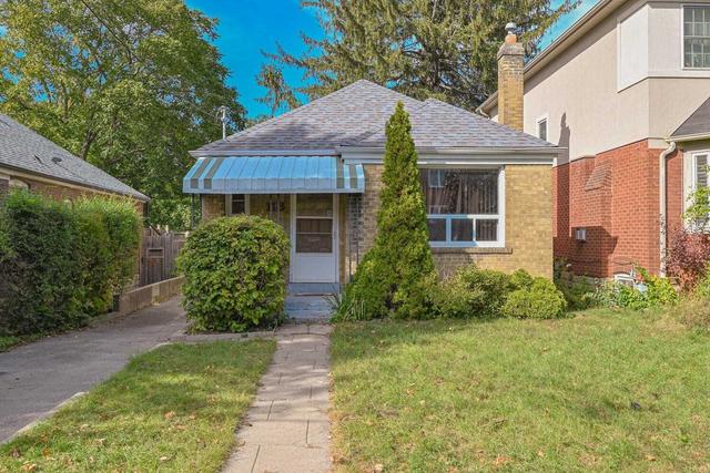 118 William St, House detached with 2 bedrooms, 2 bathrooms and 5 parking in Toronto ON | Image 1