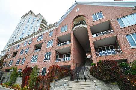 th125 - 2289 Lake Shore Blvd W, Townhouse with 2 bedrooms, 3 bathrooms and 2 parking in Toronto ON | Image 1