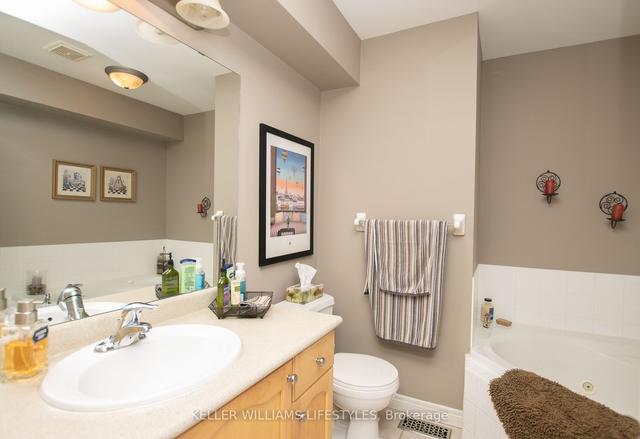 82 - 464 Commissioners Rd W, Townhouse with 3 bedrooms, 3 bathrooms and 4 parking in London ON | Image 11