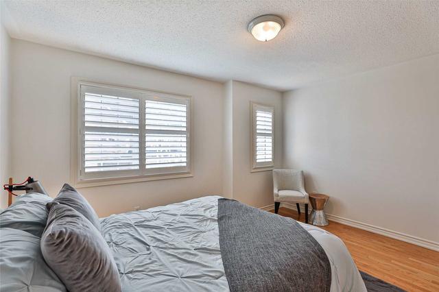 16 Brickworks Lane, Townhouse with 2 bedrooms, 3 bathrooms and 2 parking in Toronto ON | Image 18