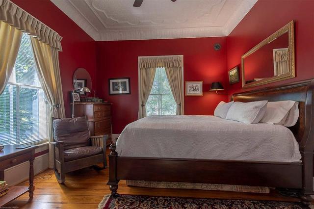 348 Main Street, House detached with 6 bedrooms, 3 bathrooms and 6 parking in Prince Edward County ON | Image 28