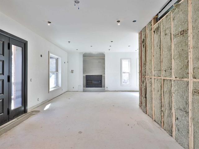 10 Rosedale Rd, House detached with 4 bedrooms, 7 bathrooms and 2 parking in Toronto ON | Image 17