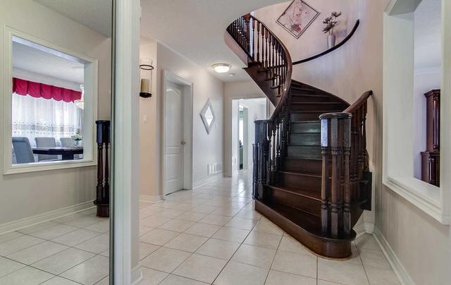 126 White Lotus Circ, House detached with 5 bedrooms, 5 bathrooms and 12 parking in Markham ON | Image 33