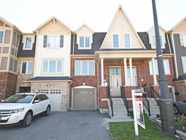 7 Signature Lane, House attached with 3 bedrooms, 3 bathrooms and 3 parking in Brampton ON | Image 12