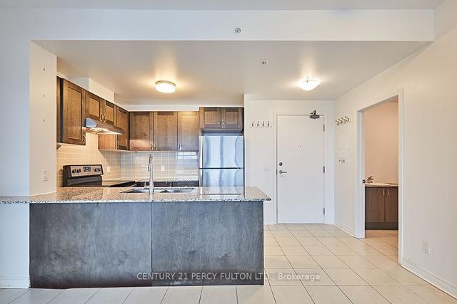 510 - 2522 Keele St, Condo with 2 bedrooms, 2 bathrooms and 1 parking in Toronto ON | Image 2