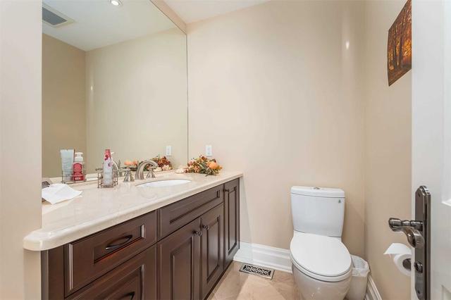 2 Plumbstead Crt, House detached with 2 bedrooms, 3 bathrooms and 6 parking in Toronto ON | Image 10