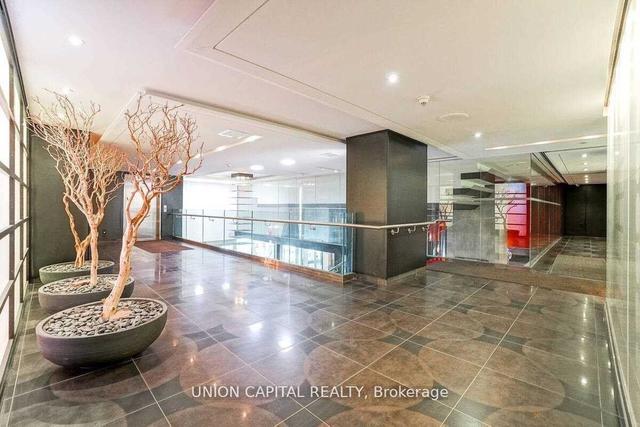 812 - 210 Victoria St, Condo with 1 bedrooms, 1 bathrooms and 0 parking in Toronto ON | Image 17