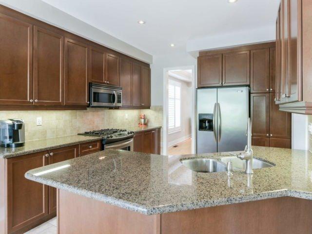 172 Nature Haven Cres, House detached with 4 bedrooms, 6 bathrooms and 4 parking in Pickering ON | Image 4