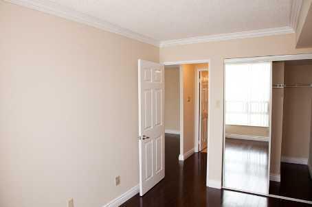 809 - 7805 Bayview Ave, Condo with 2 bedrooms, 2 bathrooms and 1 parking in Markham ON | Image 6