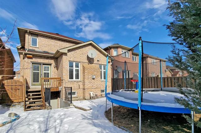47 Primont Dr, House detached with 3 bedrooms, 4 bathrooms and 6 parking in Richmond Hill ON | Image 17