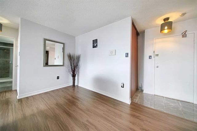 1806 - 17 Knightsbridge Rd, Condo with 1 bedrooms, 1 bathrooms and 1 parking in Brampton ON | Image 31