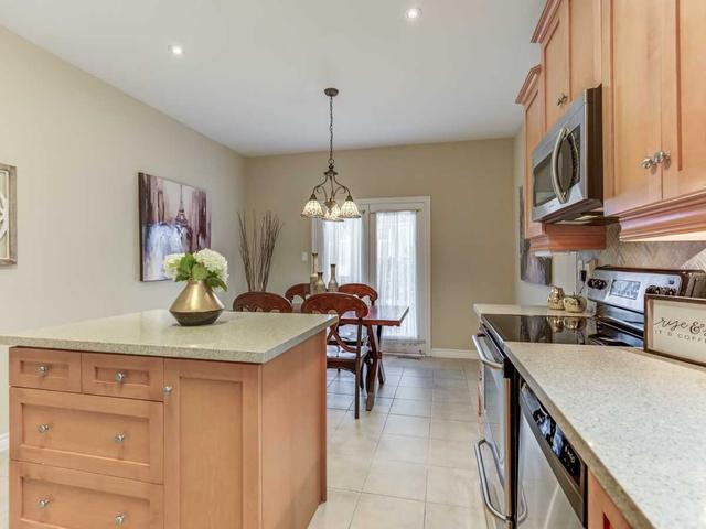719 Coldstream Dr, House detached with 2 bedrooms, 3 bathrooms and 4 parking in Oshawa ON | Image 17