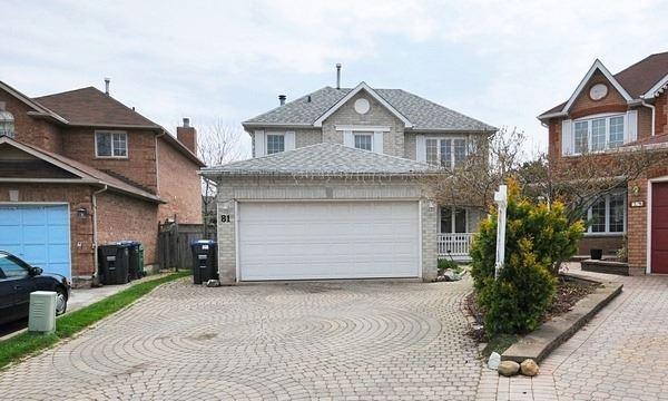 81 Ready Crt, House detached with 3 bedrooms, 4 bathrooms and 4 parking in Brampton ON | Image 2