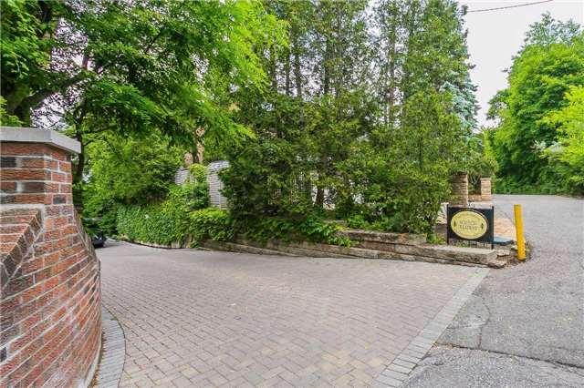 7 Scotch Elmway, Townhouse with 3 bedrooms, 3 bathrooms and 2 parking in Toronto ON | Image 1