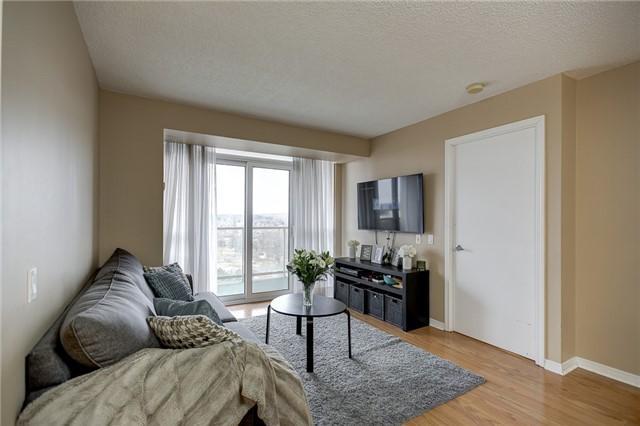 1001 - 1200 The Esplanade Rd N, Condo with 2 bedrooms, 2 bathrooms and 1 parking in Pickering ON | Image 9