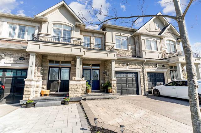 2452 Greenwich Dr, House attached with 3 bedrooms, 4 bathrooms and 3 parking in Oakville ON | Image 1