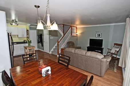 43 - 1016 Falgarwood Dr, Townhouse with 3 bedrooms, 1 bathrooms and 1 parking in Oakville ON | Image 4
