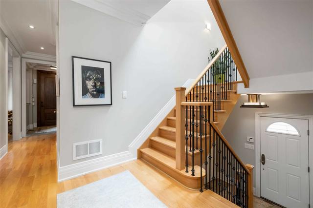 36 Eastville Ave, House detached with 4 bedrooms, 4 bathrooms and 3 parking in Toronto ON | Image 7