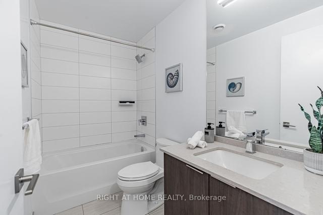 16 - 15 Brin Dr, Townhouse with 3 bedrooms, 2 bathrooms and 1 parking in Toronto ON | Image 10