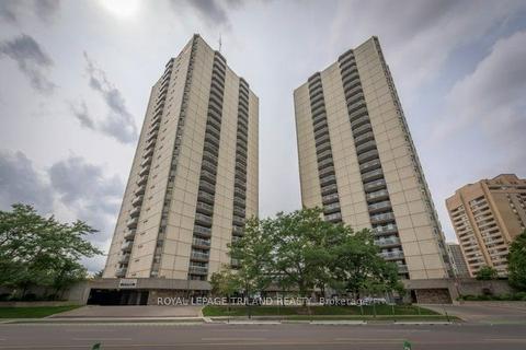 2006 - 363 Colborne St, Condo with 2 bedrooms, 2 bathrooms and 1 parking in London ON | Card Image