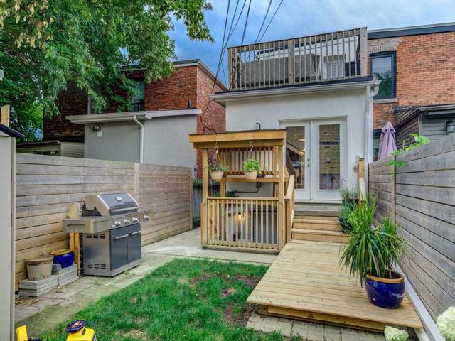385 Symington Ave, House semidetached with 3 bedrooms, 4 bathrooms and 0 parking in Toronto ON | Image 19