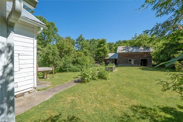 21 Francis Street, House detached with 5 bedrooms, 2 bathrooms and 2 parking in Kawartha Lakes ON | Image 37