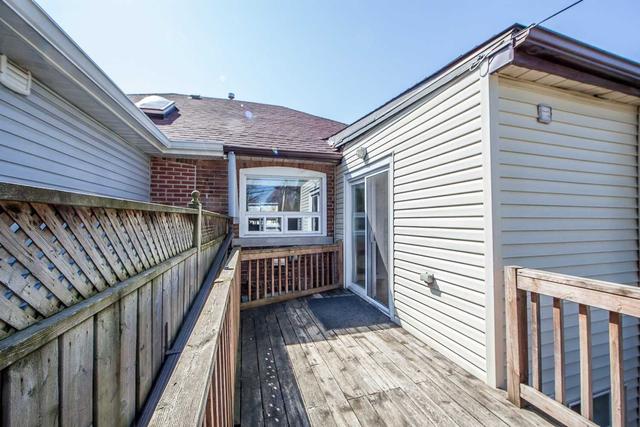 11a Elward Blvd, House semidetached with 2 bedrooms, 2 bathrooms and 1 parking in Toronto ON | Image 4