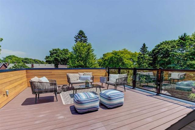 65 Hammersmith Ave, House detached with 3 bedrooms, 4 bathrooms and 2 parking in Toronto ON | Image 19