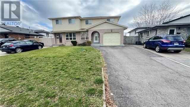 8156 Post Rd, House semidetached with 3 bedrooms, 3 bathrooms and 3 parking in Niagara Falls ON | Image 1