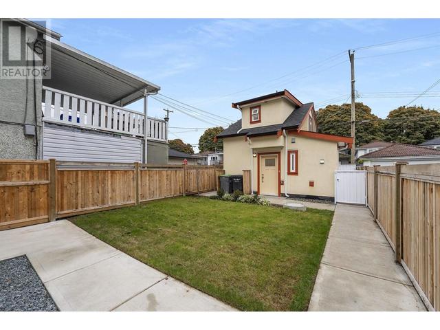 530 E 18th Avenue, House detached with 6 bedrooms, 6 bathrooms and 1 parking in Vancouver BC | Image 30