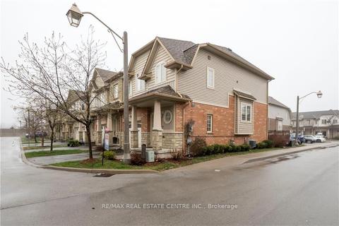54-8 Lakelawn Rd, Grimsby, ON, L3M0G1 | Card Image