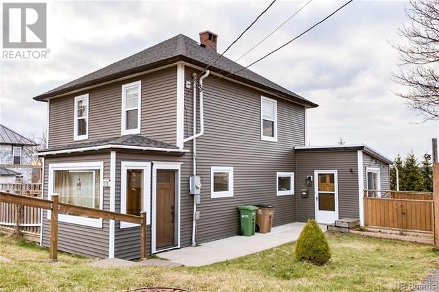 576 Mckiel Street, House detached with 3 bedrooms, 1 bathrooms and null parking in Saint John NB | Image 2