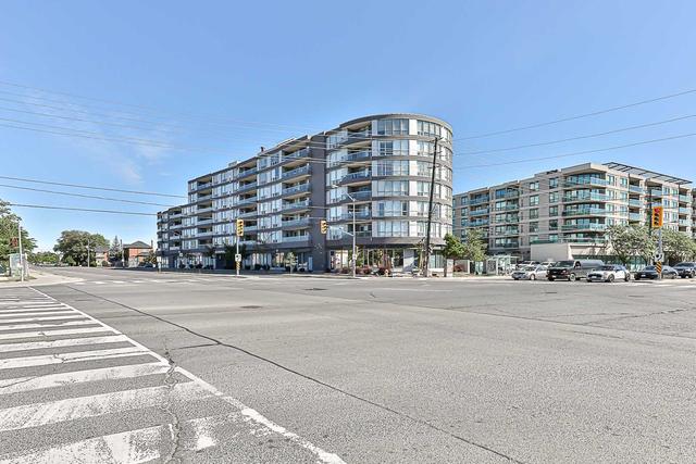 601 - 906 Sheppard Ave W, Condo with 3 bedrooms, 2 bathrooms and 1 parking in Toronto ON | Card Image