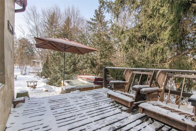 35 Edgehill Dr, House detached with 2 bedrooms, 2 bathrooms and 6 parking in Guelph ON | Image 24