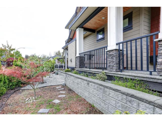 14711 32a Avenue, House detached with 5 bedrooms, 4 bathrooms and 4 parking in Surrey BC | Image 37