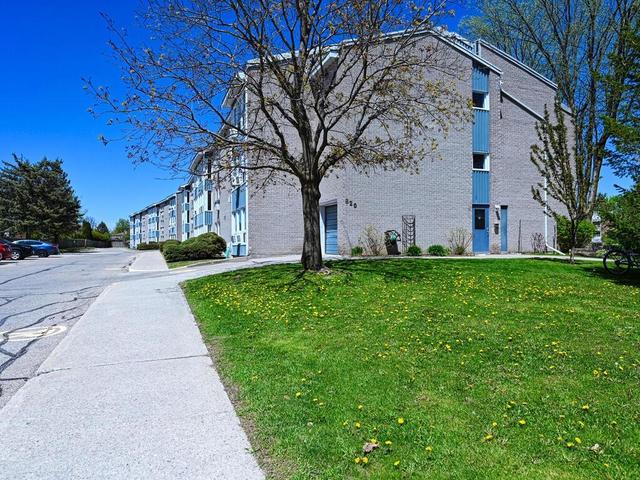 217 - 820 Laurier Boulevard, Condo with 2 bedrooms, 2 bathrooms and 1 parking in Brockville ON | Image 5