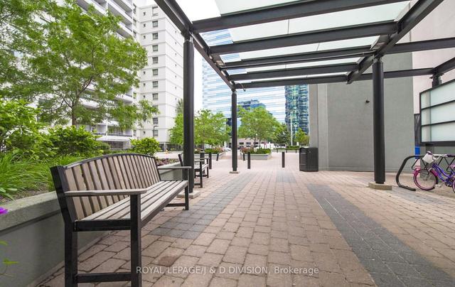 1406 - 5740 Yonge St, Condo with 2 bedrooms, 2 bathrooms and 1 parking in Toronto ON | Image 13