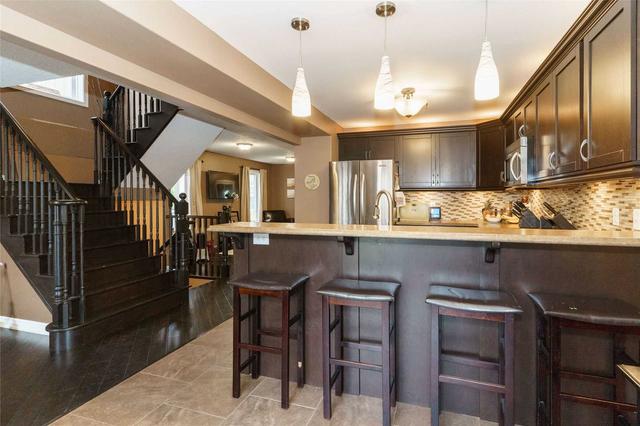 42 Pearl Dr, House detached with 3 bedrooms, 4 bathrooms and 2 parking in Orillia ON | Image 6
