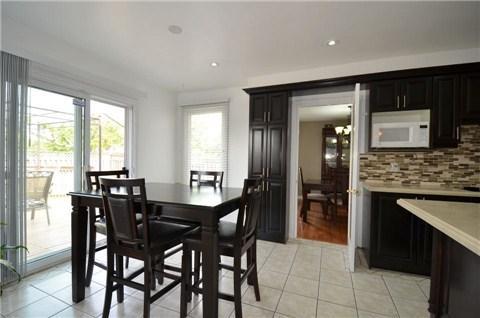 92 Valera Dr, House detached with 4 bedrooms, 4 bathrooms and 2 parking in Hamilton ON | Image 4