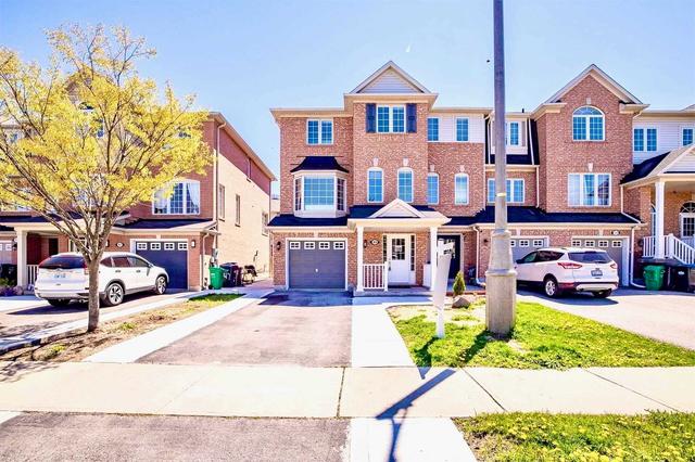 49 Decker Hollow Circ, House attached with 3 bedrooms, 3 bathrooms and 4 parking in Brampton ON | Image 12